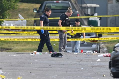 6 killed, dozens injured in spate of weekend shootings across US